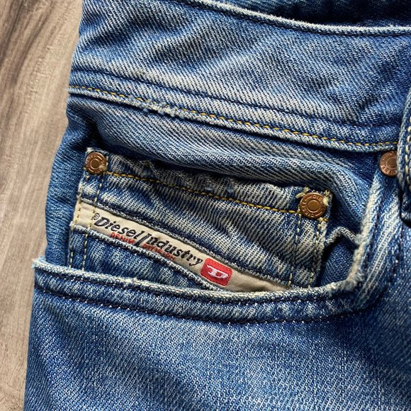 Diesel Zathan Jeans - Picture 6 of 7